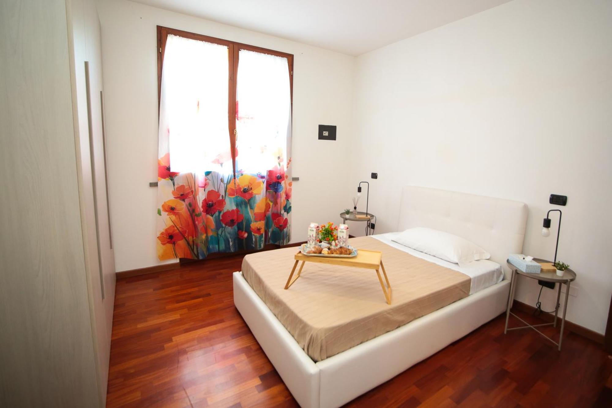 Guest House Onde Chiare Reggio Emilia Bagian luar foto